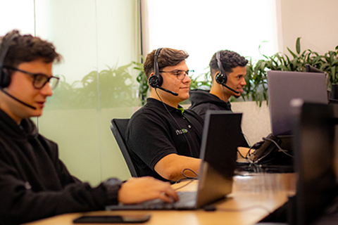Equipe de suporte da VEXSOFT pronta para atender com agilidade e empatia